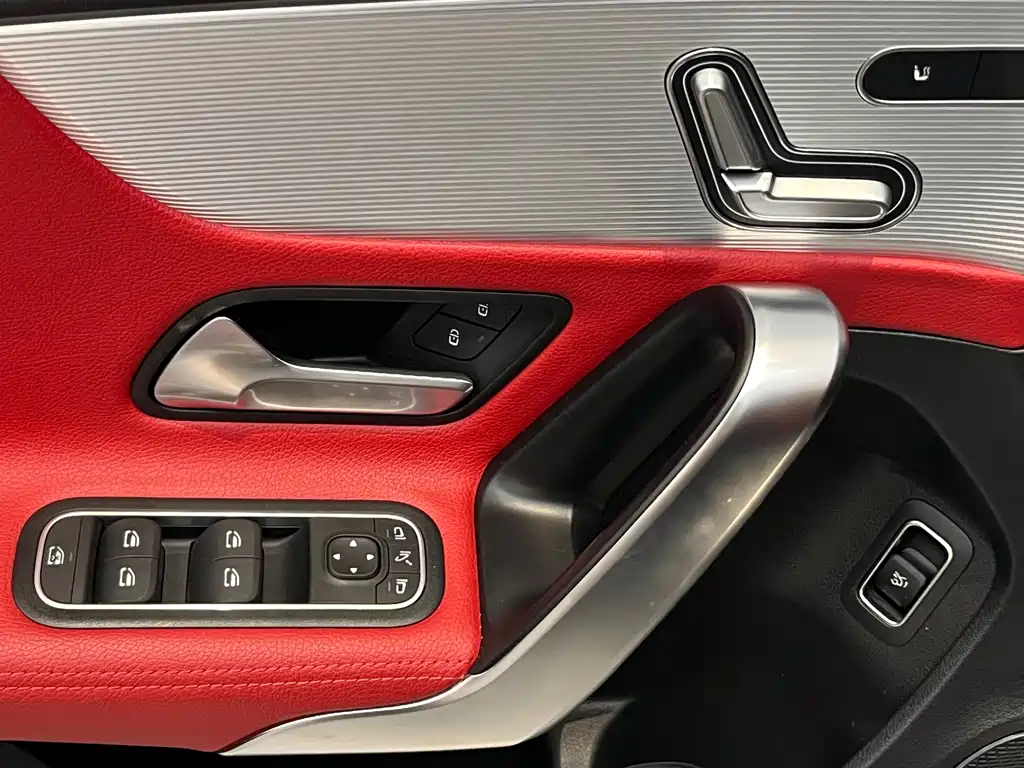 MERCEDES-BENZ A CLASS AMG