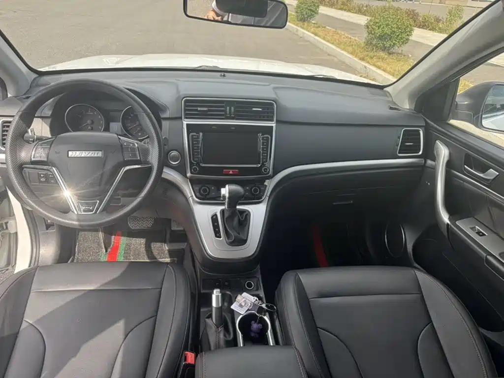 Haval M6 — миниатюра 8