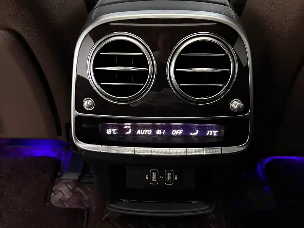 Mercedes-Benz S-Class — миниатюра 16
