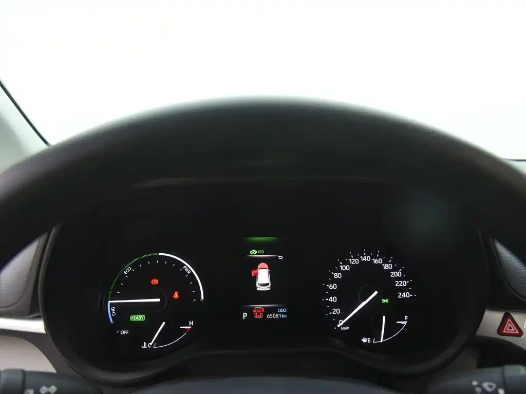 Toyota Granvia 2023 2.5L Comfort