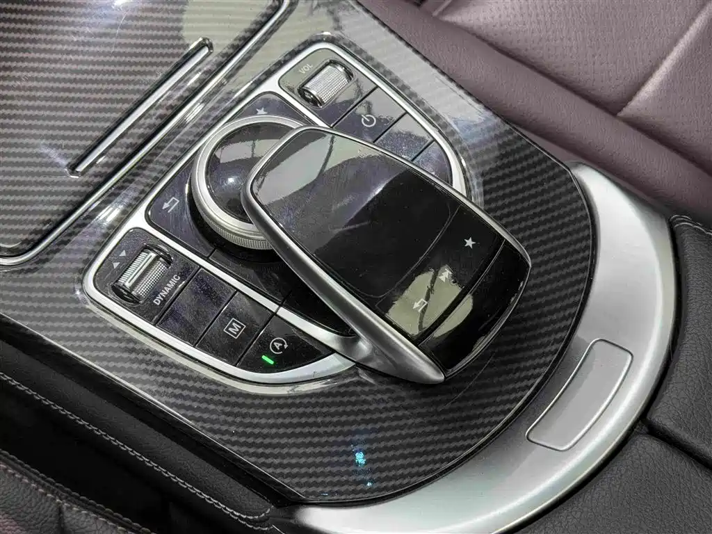 Mercedes-Benz GLC 2019 GLC 200 4MATIC SUV