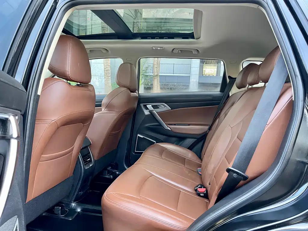 GEELY AUTOMOBILE BOYUE