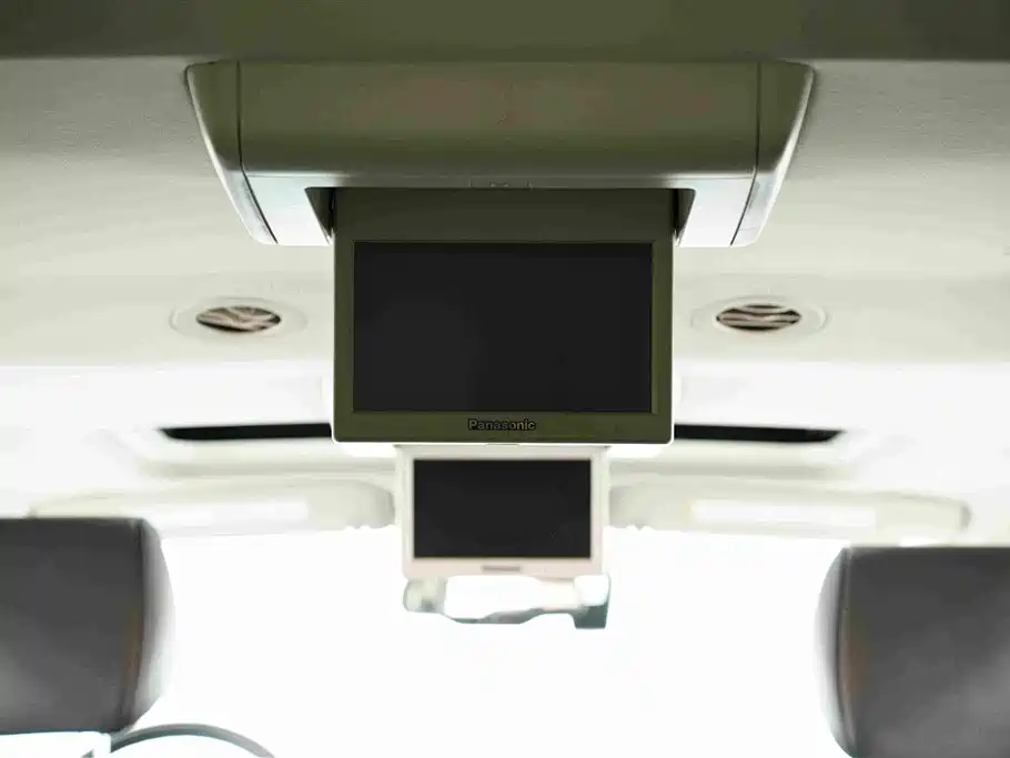Cadillac Escalade 6.2L ESV Platinum Edition Extended Type, фото 29