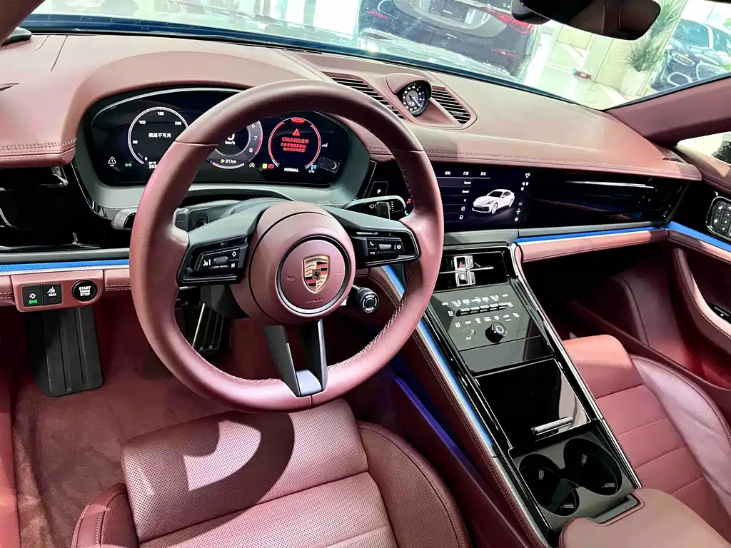 Porsche Panamera — миниатюра 5