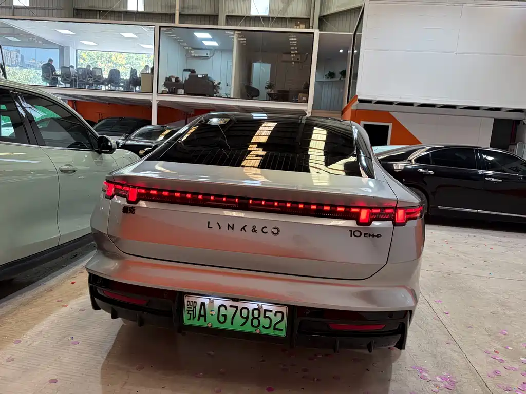 Lynk & Co Z10 — миниатюра 9