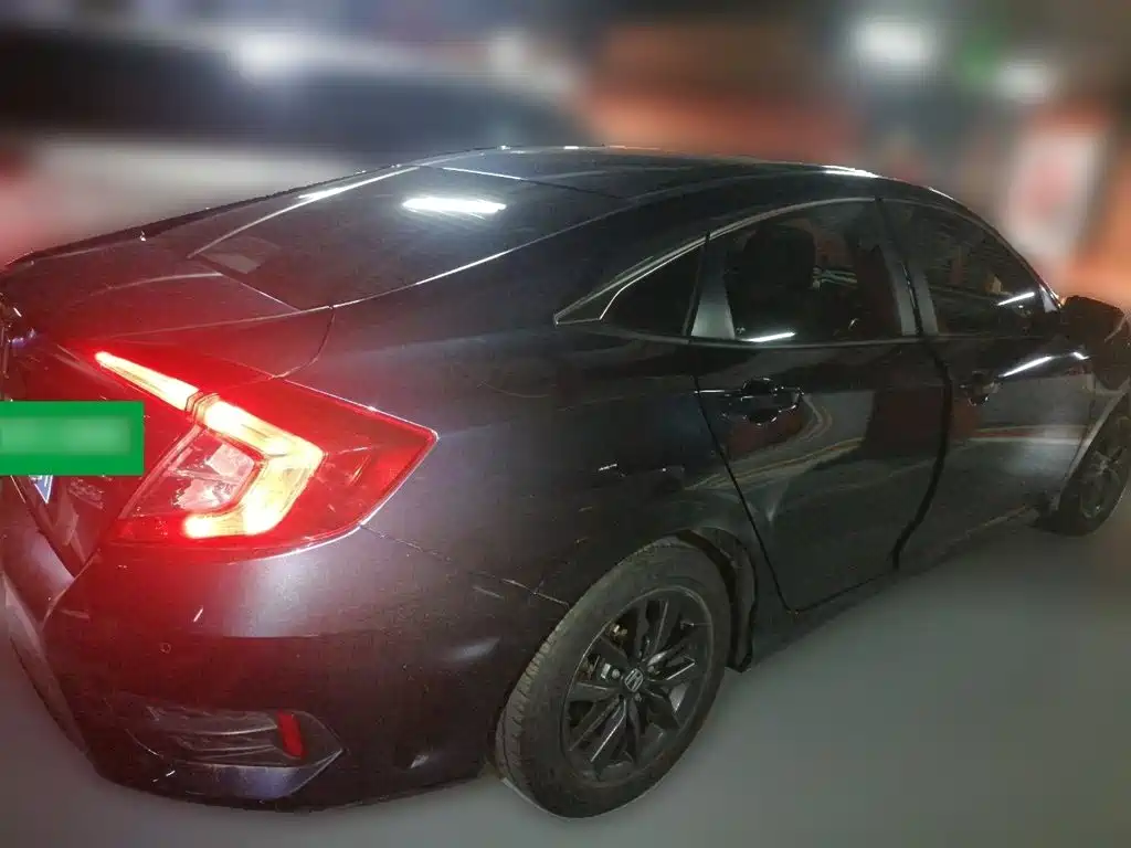 Honda Civic — миниатюра 4