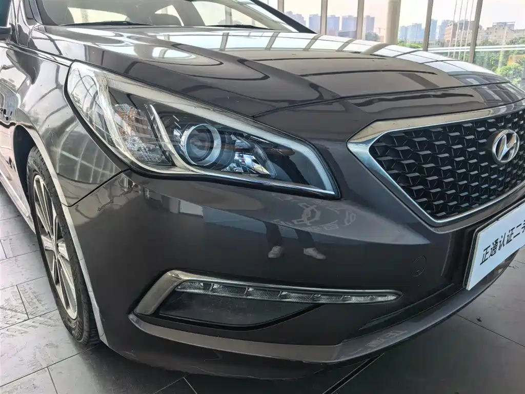 Hyundai Sonata — миниатюра 24