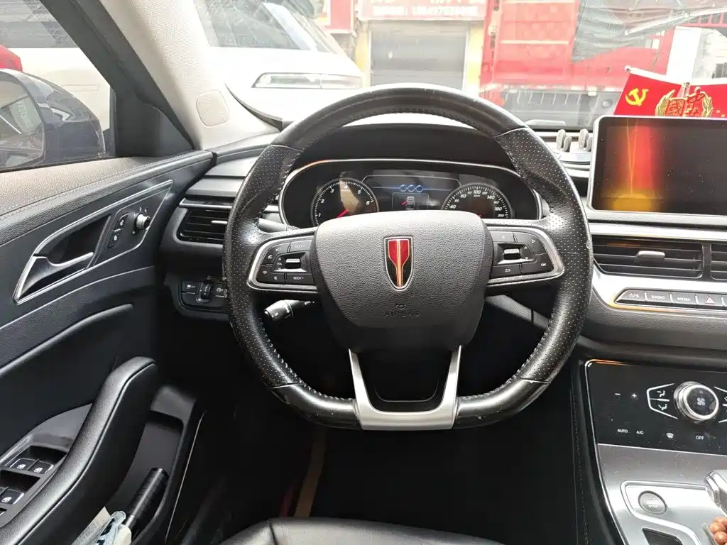 Hongqi Hongqi H5 — миниатюра 3