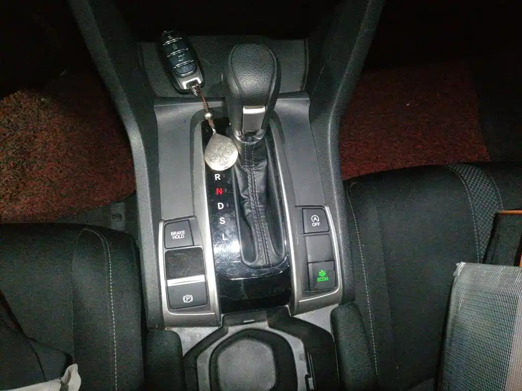 Honda Civic — миниатюра 10