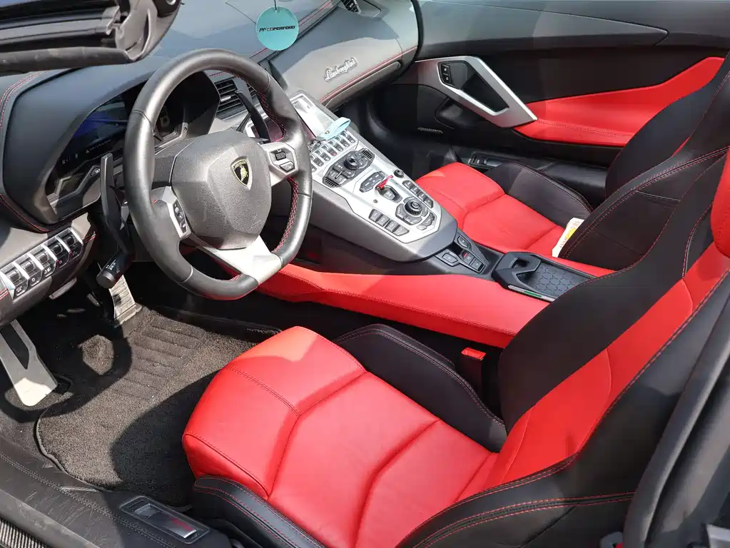 Lamborghini Aventador 2018 Aventador S Roadster