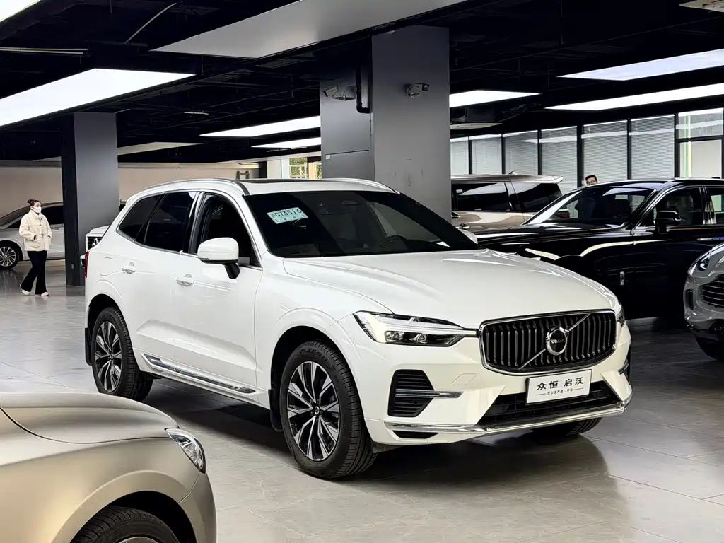 VOLVO XC60