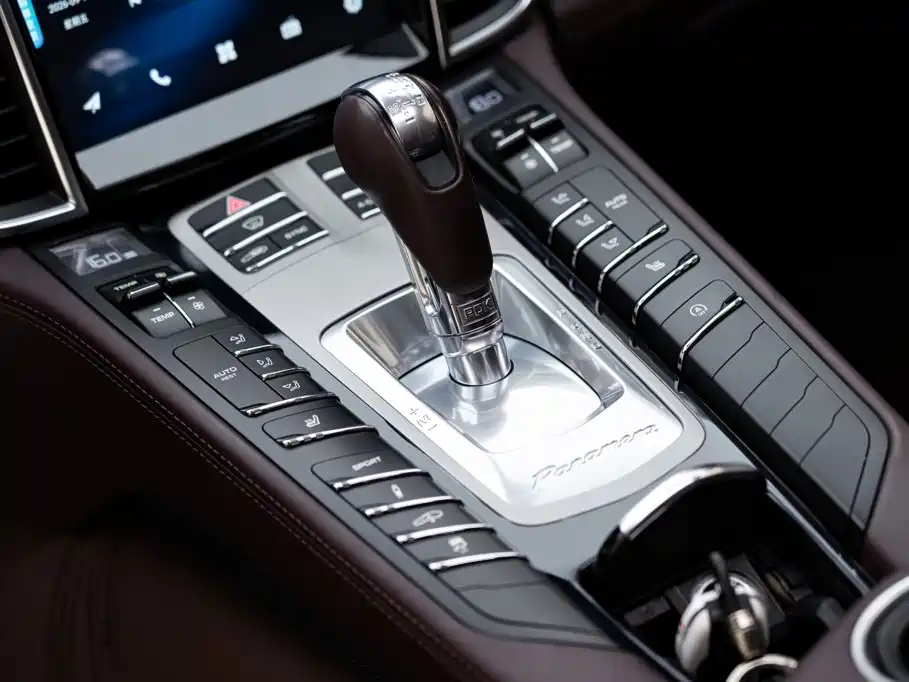 Porsche Panamera — миниатюра 15