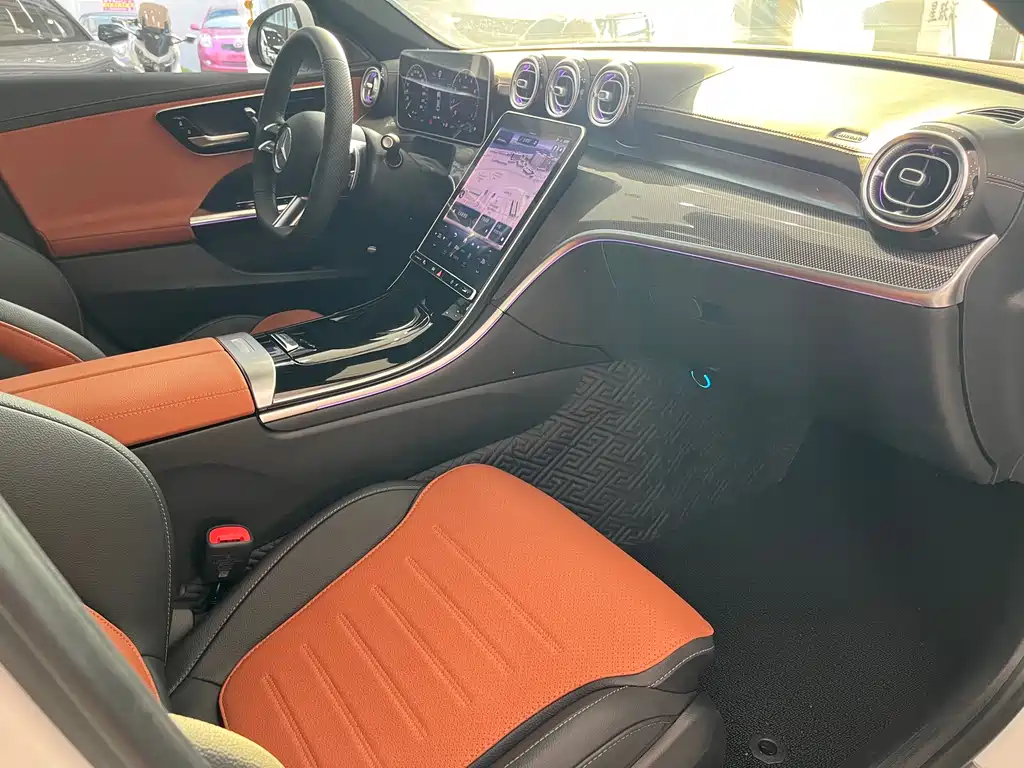 MERCEDES-BENZ C CLASS