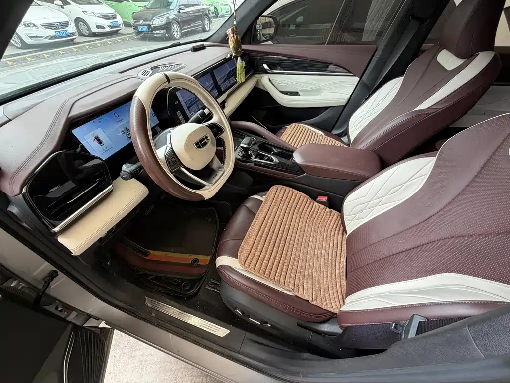 Geely Xingyue L — миниатюра 6