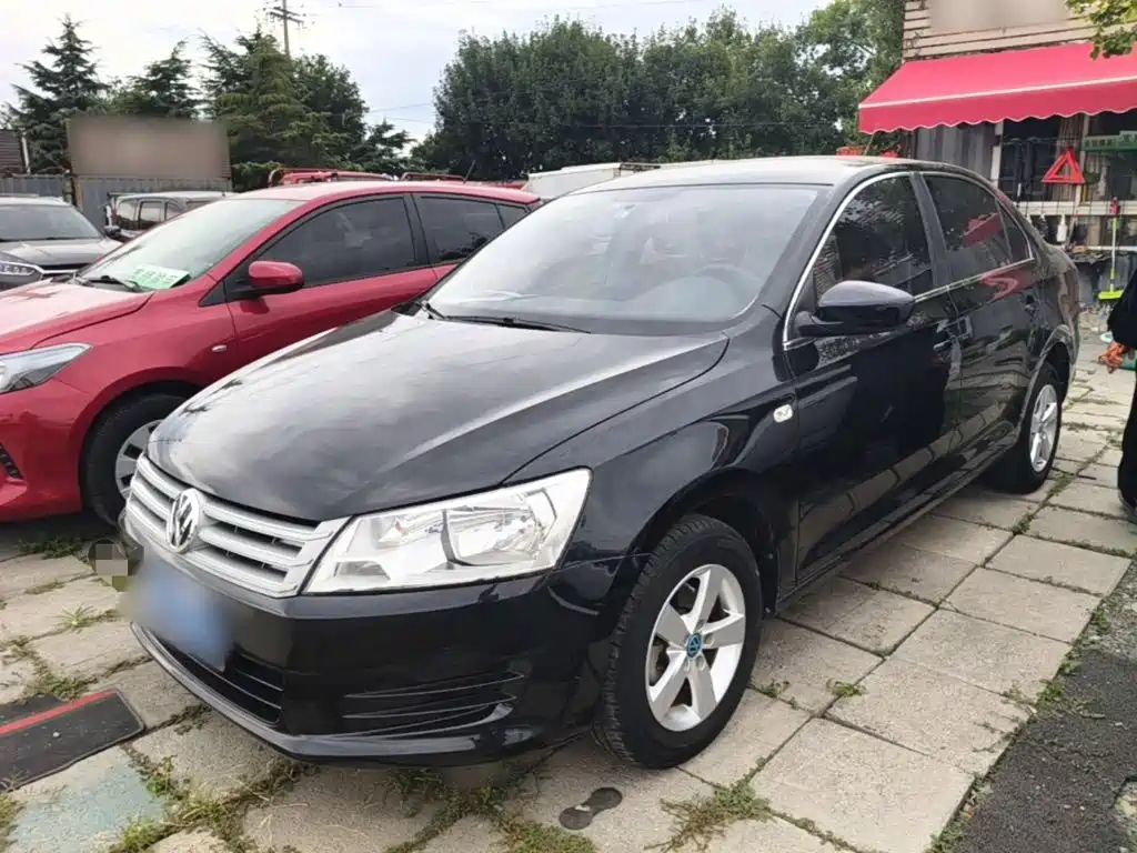 Volkswagen Santana — миниатюра 2