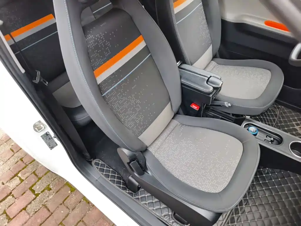 Wuling MINIEV — миниатюра 25