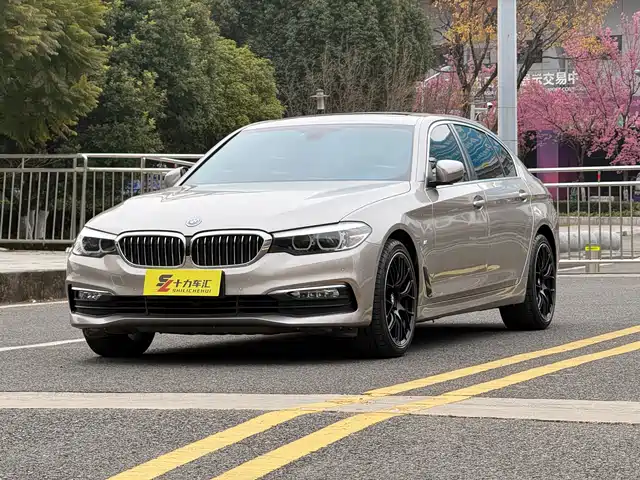 BMW 5 SERIES 2018