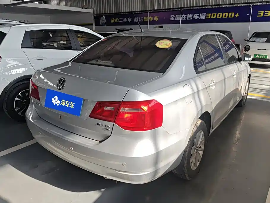 Volkswagen Jetta — миниатюра 3