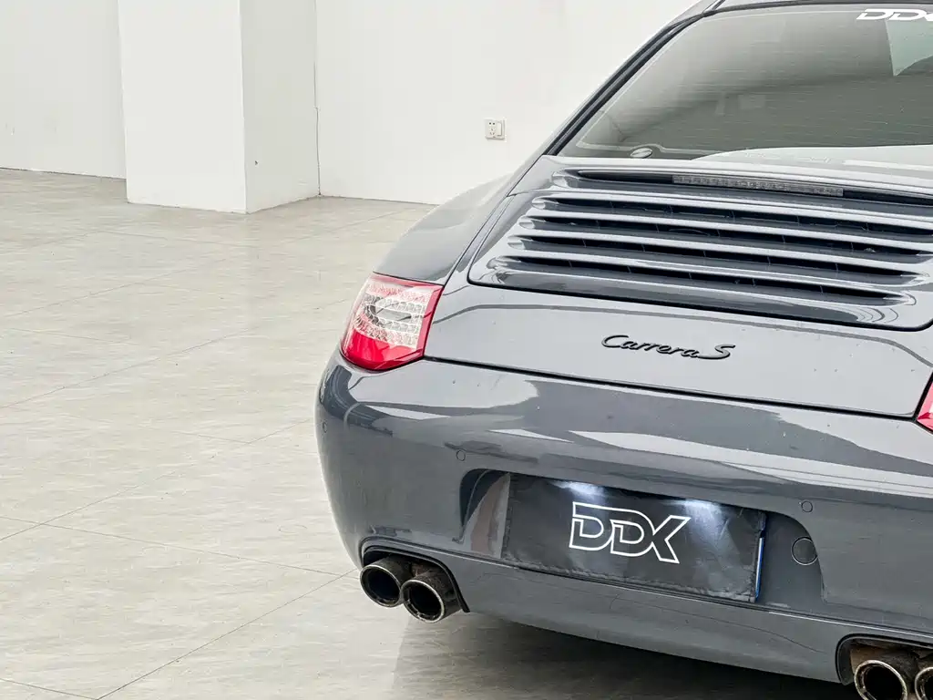 Porsche 911 2010 Carrera 3.6L