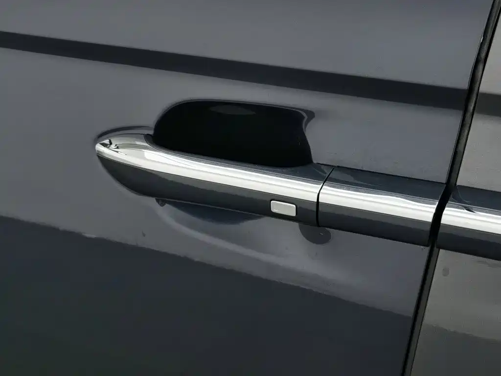 Roewe iMAX8 — миниатюра 18