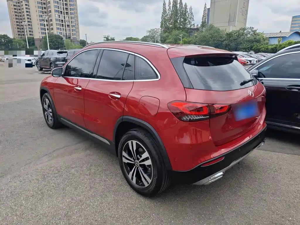 Mercedes-Benz GLA — миниатюра 25