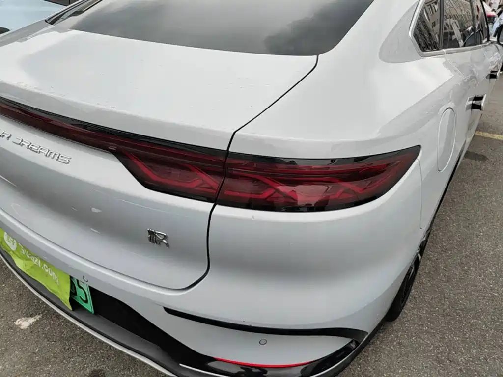 BYD Han — миниатюра 8