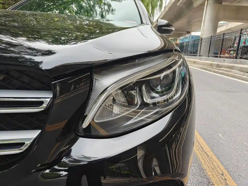 Mercedes-Benz GLC — миниатюра 13