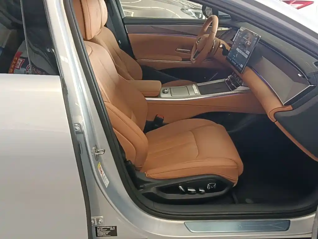 BYD Han L — миниатюра 25