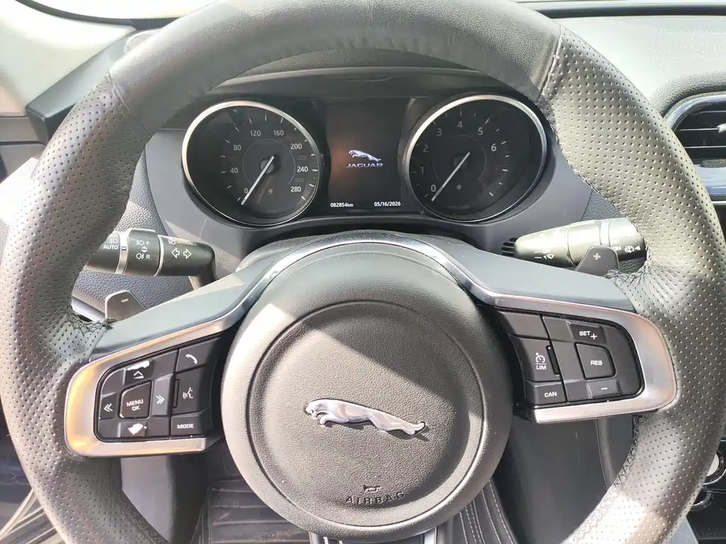 Jaguar F-PACE 2.0T 4WD R-Sport Sport Edition, фото 7