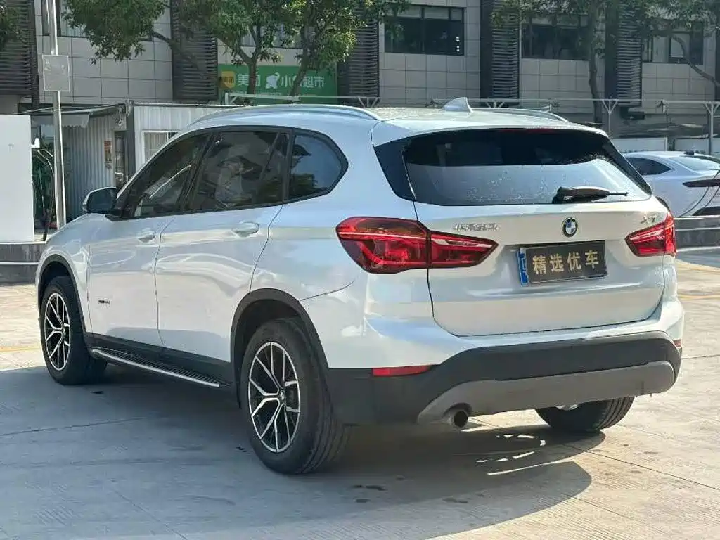 BMW X1 — миниатюра 9