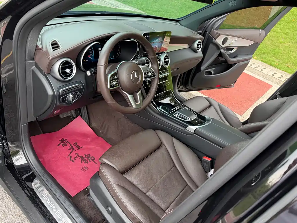 Mercedes-Benz GLC — миниатюра 12
