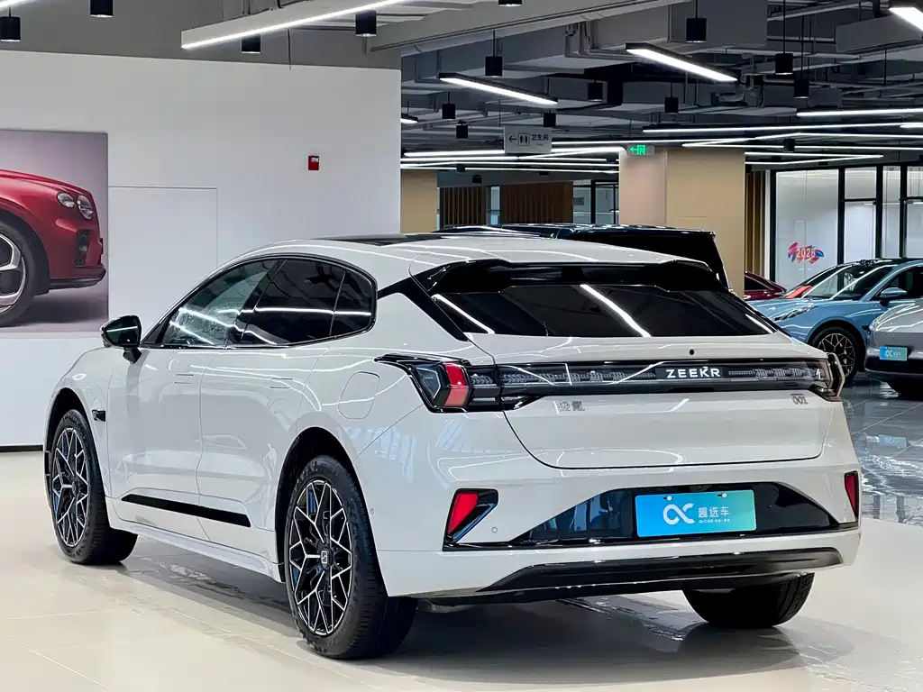 ZEEKR EXTREME KRYPTON 001