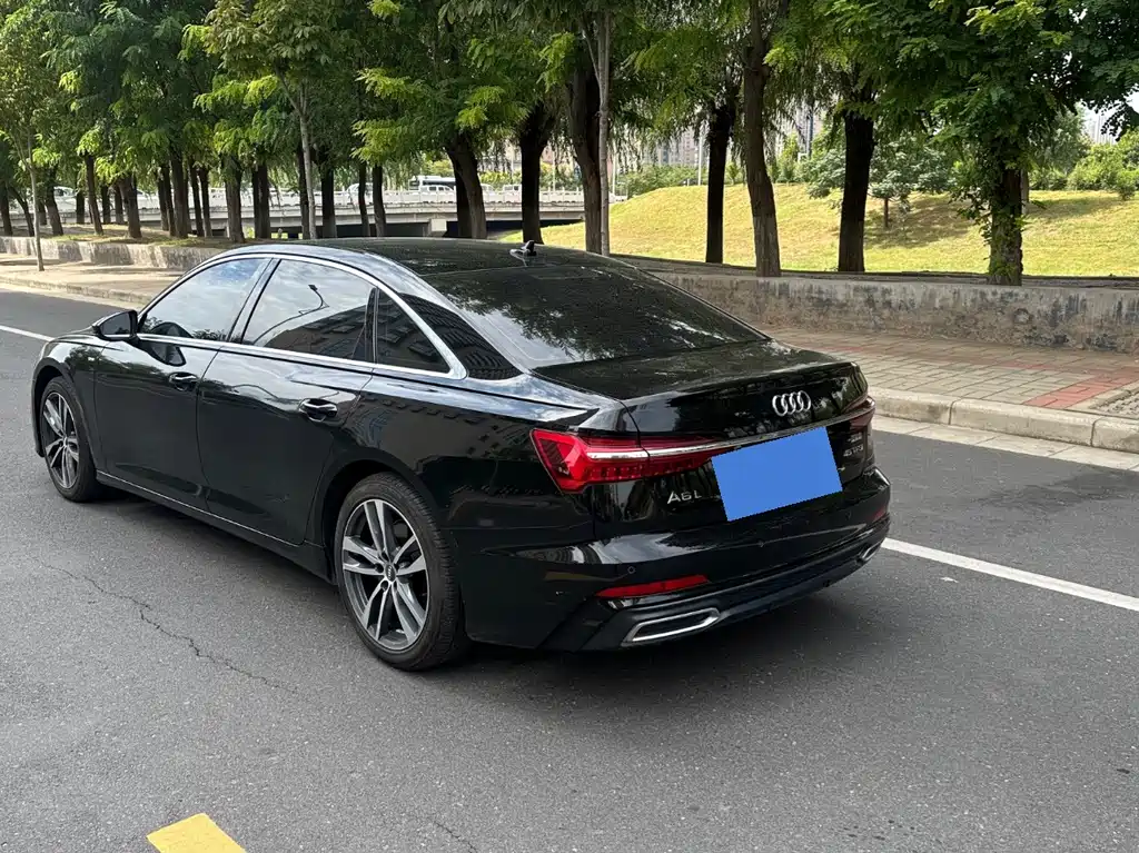Audi A6L — миниатюра 7