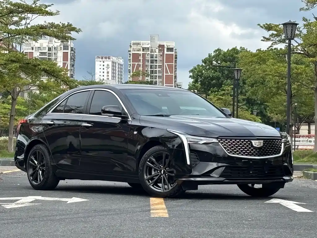 Cadillac CT4 — миниатюра 2