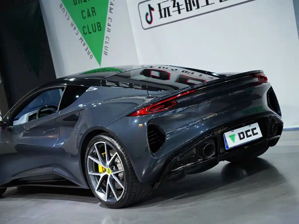 Lotus Emira — миниатюра 37