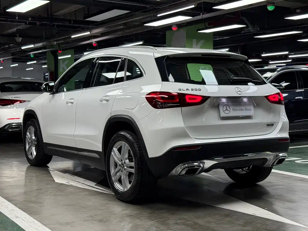 Mercedes-Benz GLA — миниатюра 17