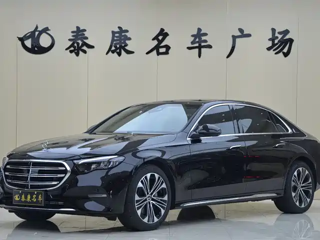 MERCEDES-BENZ  E CLASS 2025