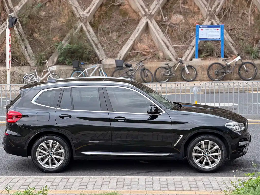BMW X3 — миниатюра 4