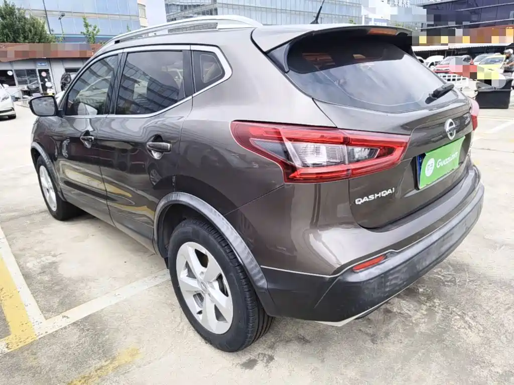 Nissan Qashqai — миниатюра 5