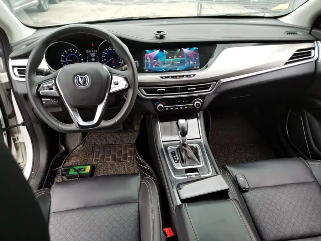Changan Eado — миниатюра 14