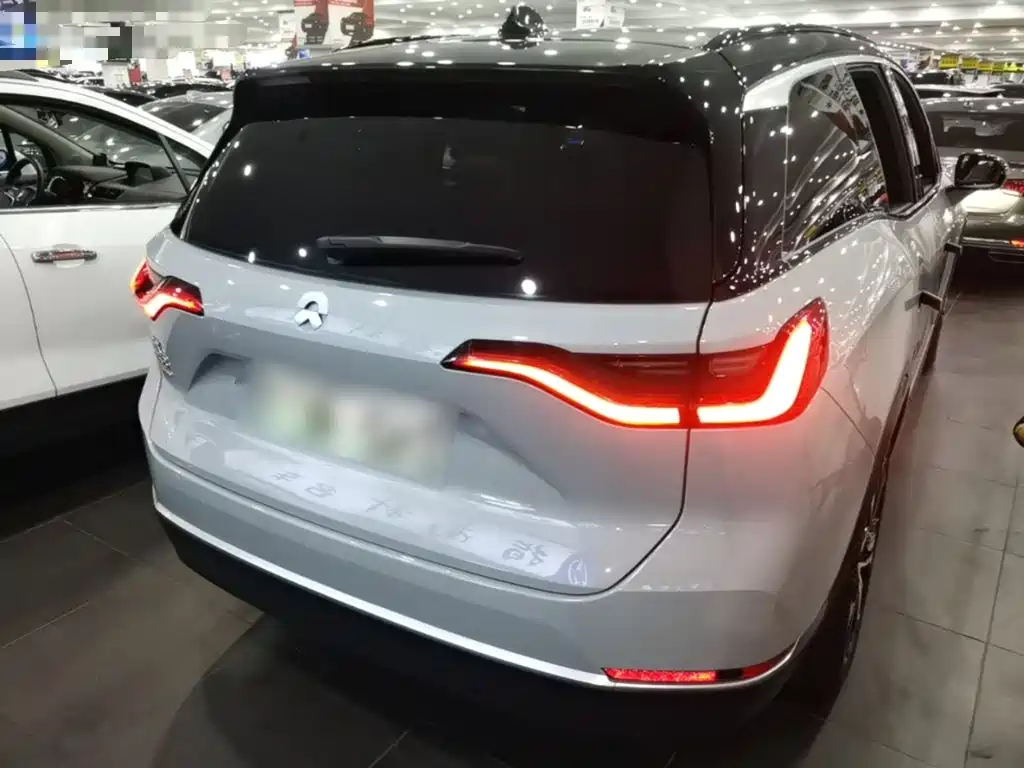 NIO ES8 — миниатюра 7