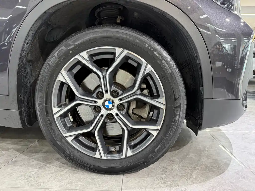 BMW X1 — миниатюра 13