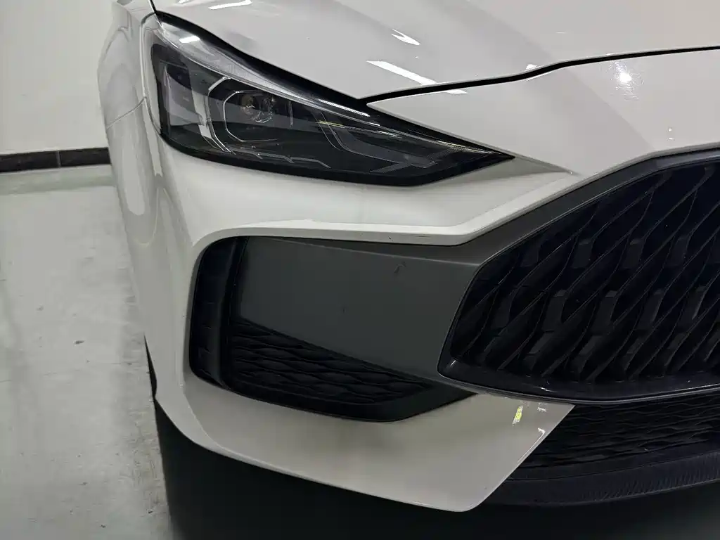 MG MG5 — миниатюра 11