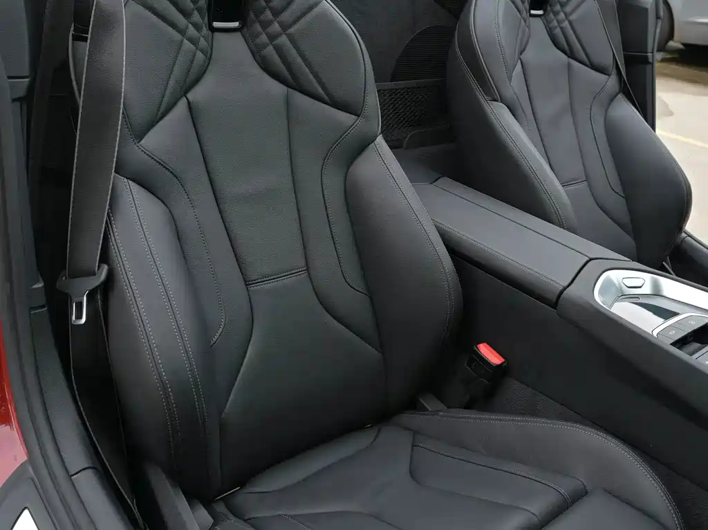 BMW Z4 — миниатюра 9