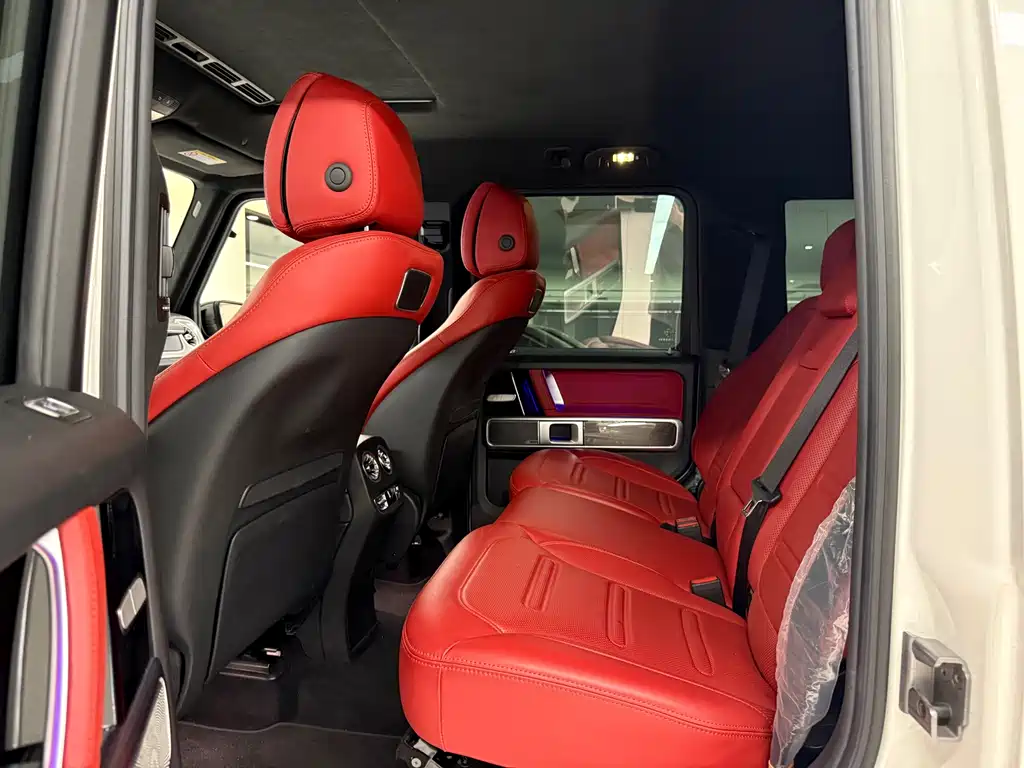 Mercedes-Benz G-Class — миниатюра 12