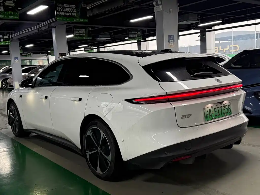 NIO NIO ET5T