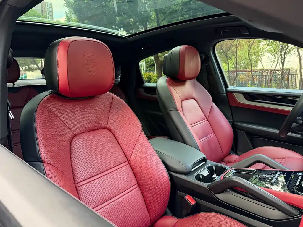 Porsche Cayenne — миниатюра 24