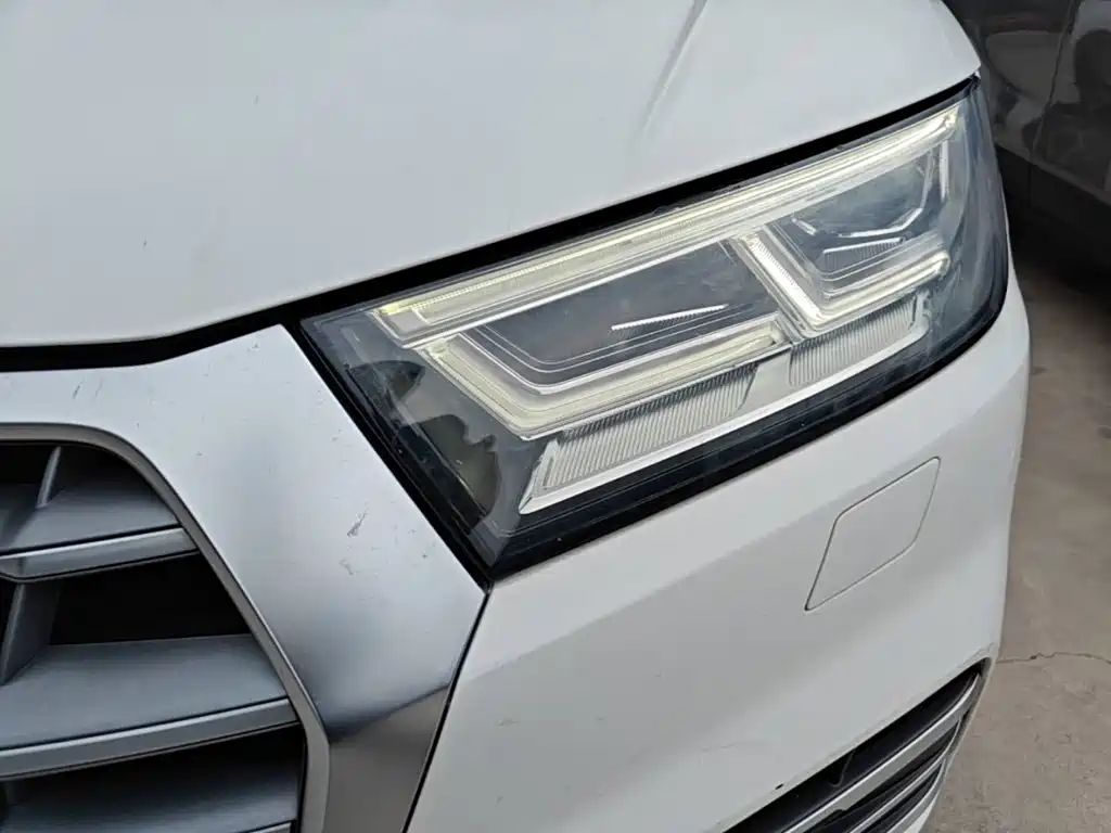 Audi Q5L — миниатюра 24