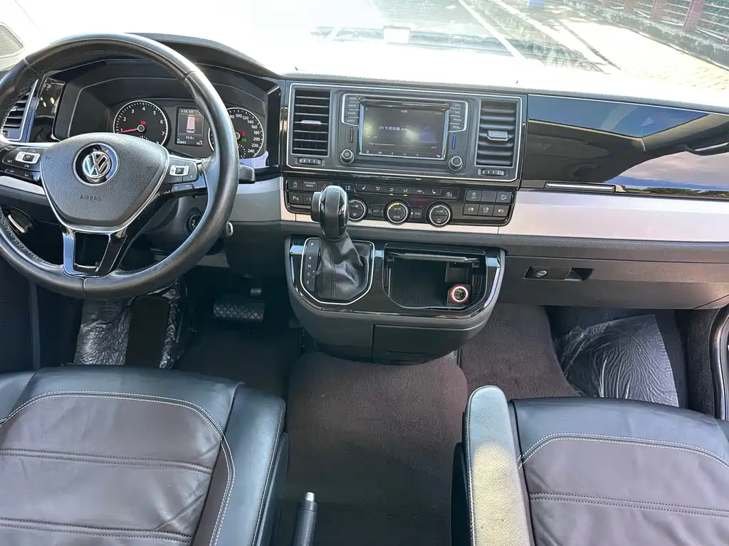 Volkswagen Multivan 2.0TSI 4WD Premium Edition 7 seats, фото 12