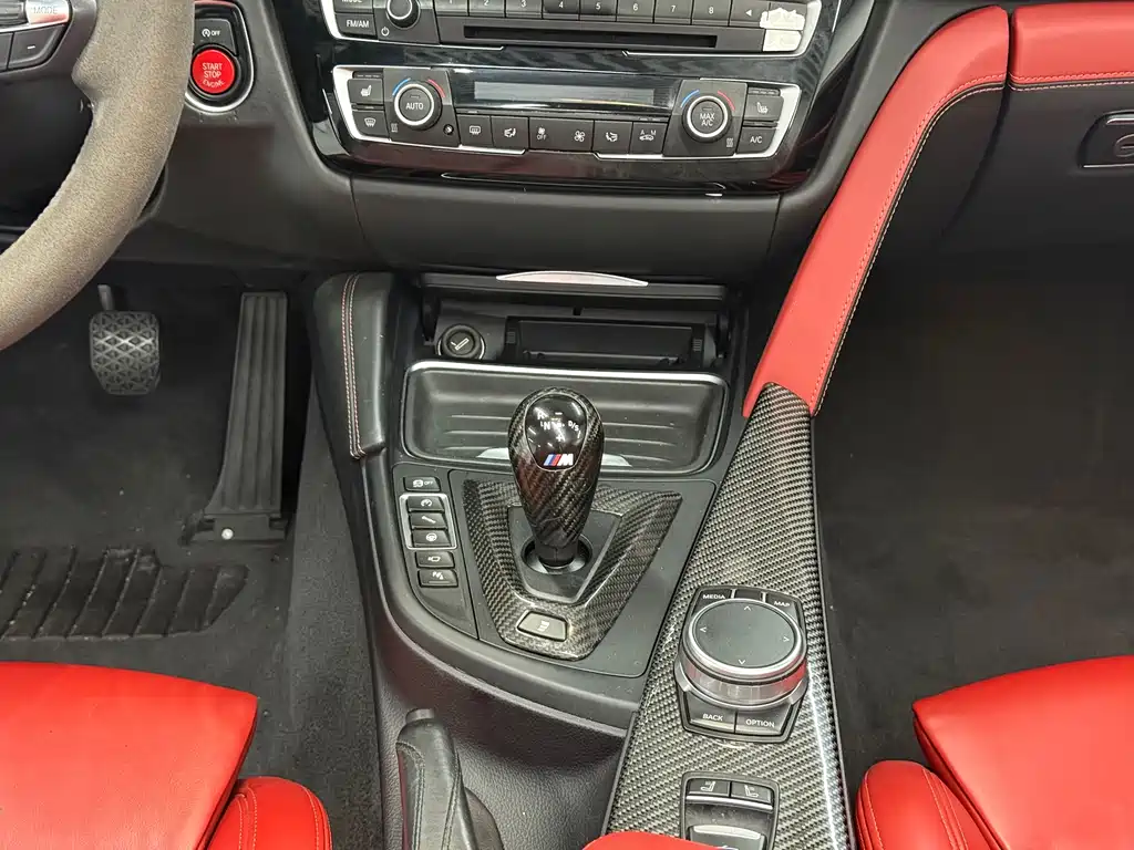 BMW M4 2018 M4